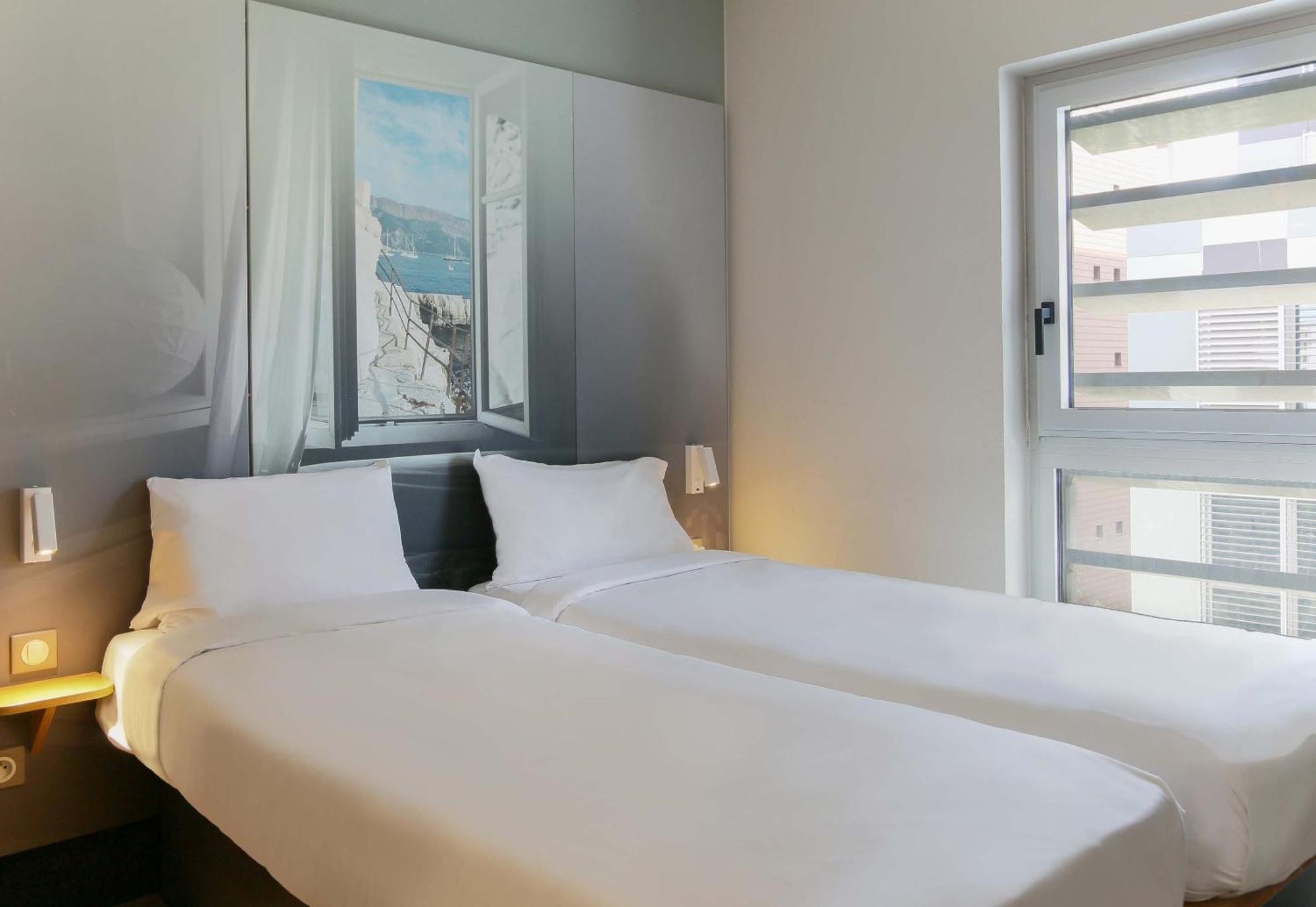 B&B Hotel Marseille Euromed מראה חיצוני תמונה