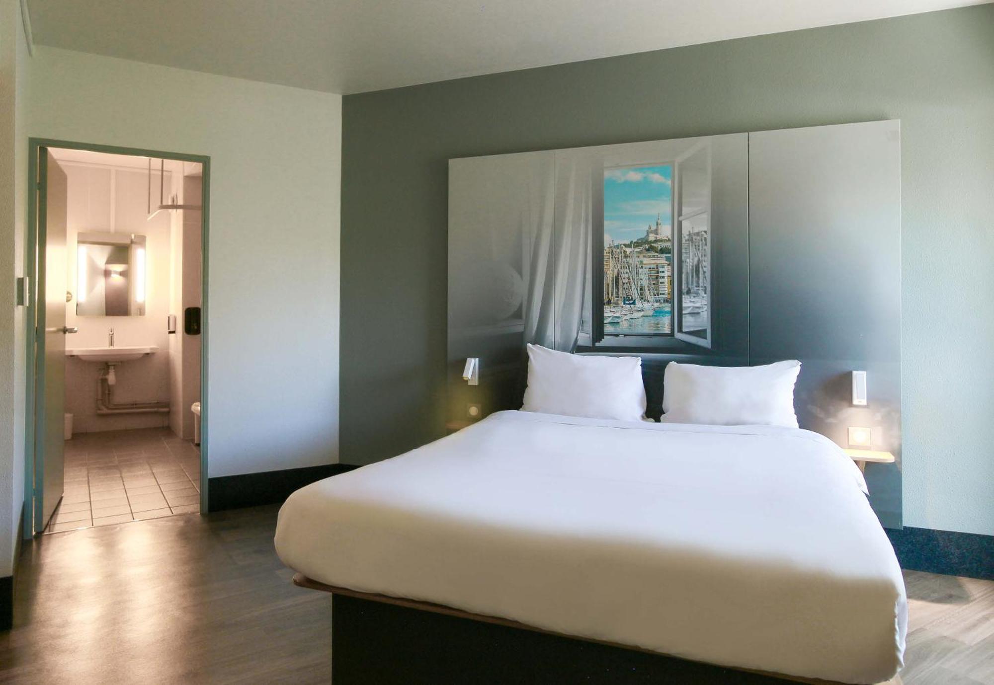 B&B Hotel Marseille Euromed מראה חיצוני תמונה