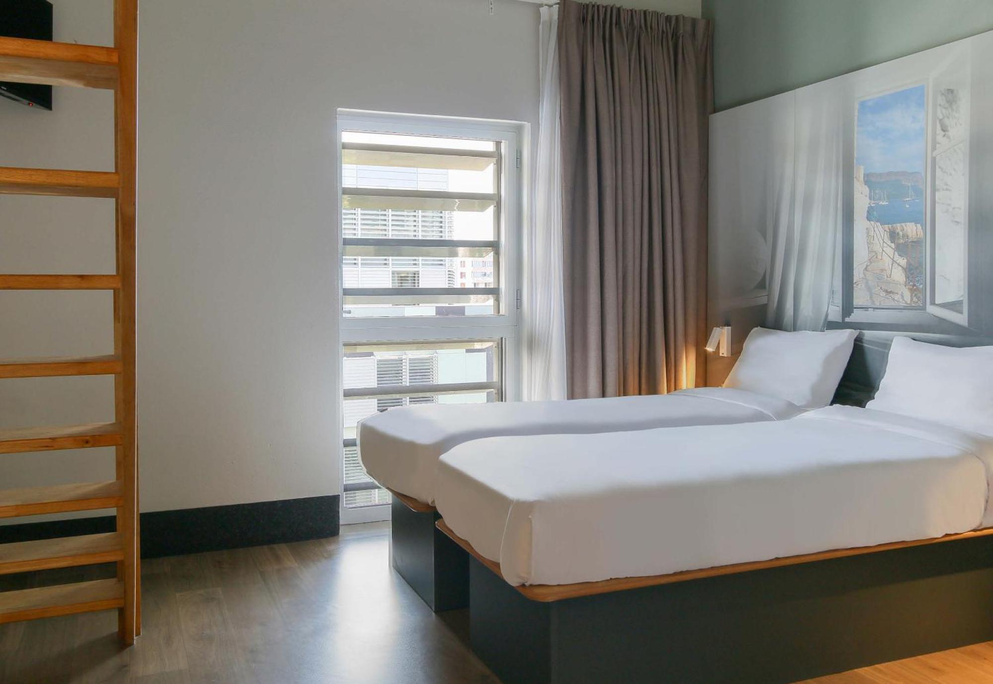 B&B Hotel Marseille Euromed מראה חיצוני תמונה