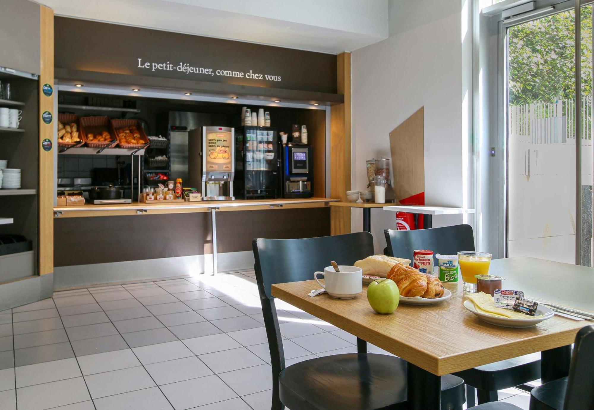 B&B Hotel Marseille Euromed מראה חיצוני תמונה